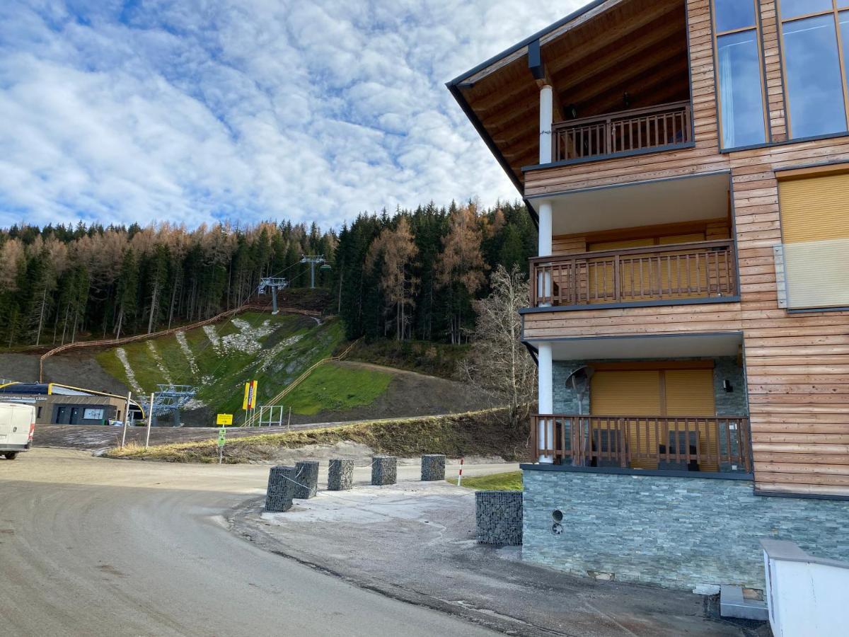 Ski In Ski Out Apartment Fastenberg Top 2 By Aa Holiday Homes 斯拉德明 外观 照片